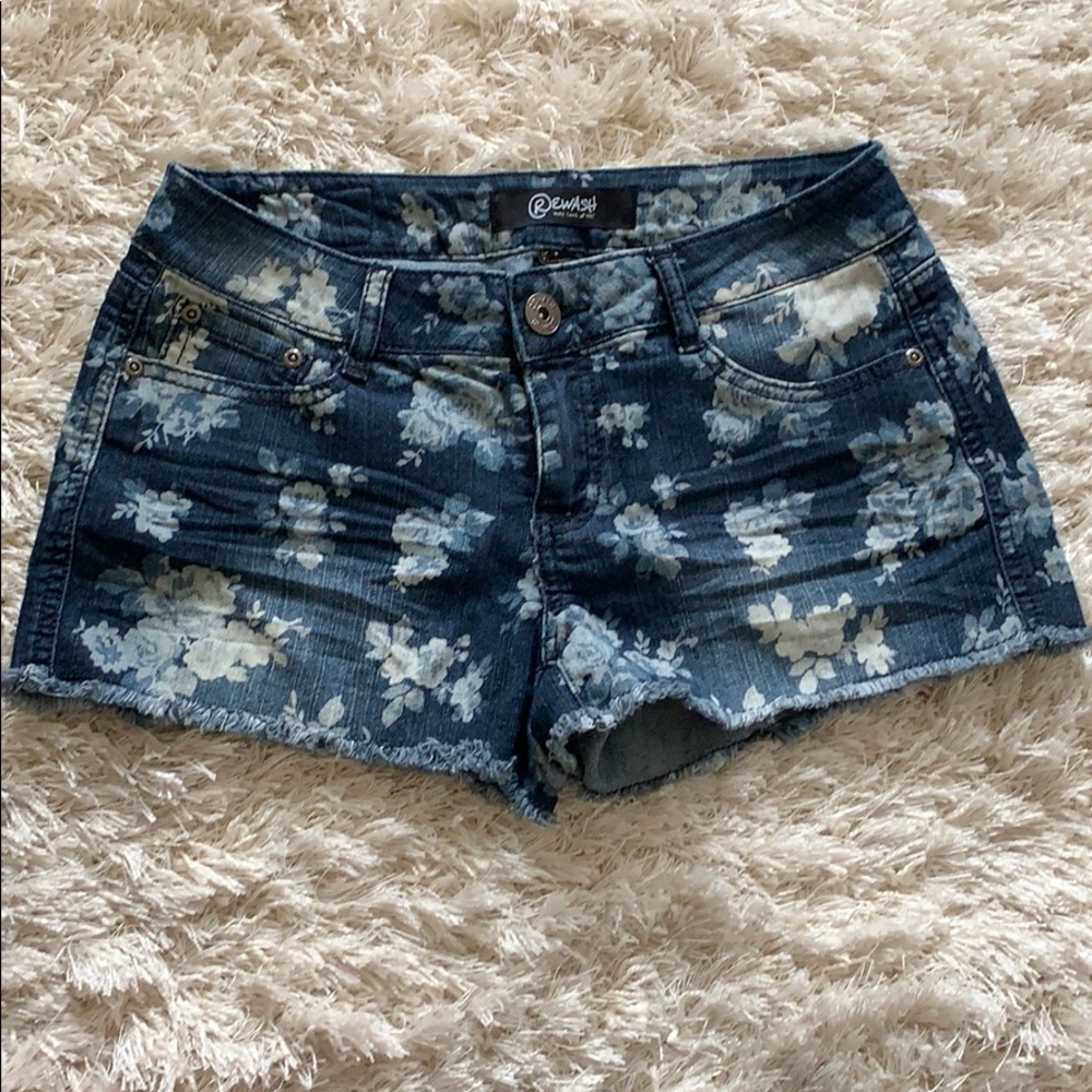 New floral jean shorts